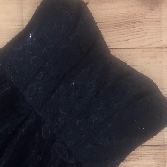 Prom dress - Picture 2 of 2